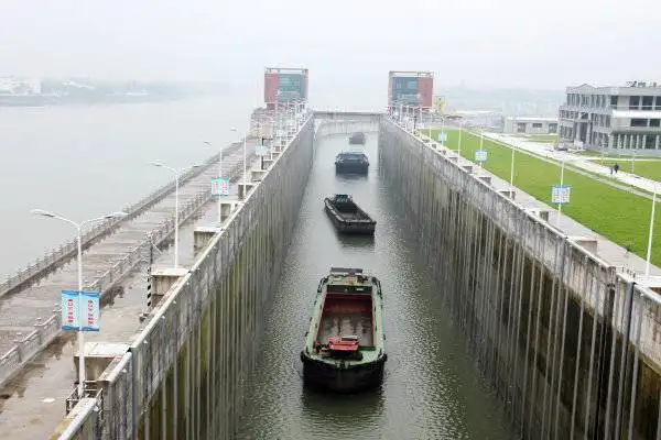 贏潤(rùn)集團(tuán)研制尾氣快速檢測(cè)設(shè)備，打響內(nèi)河船舶大氣污染防治攻堅(jiān)戰(zhàn)！